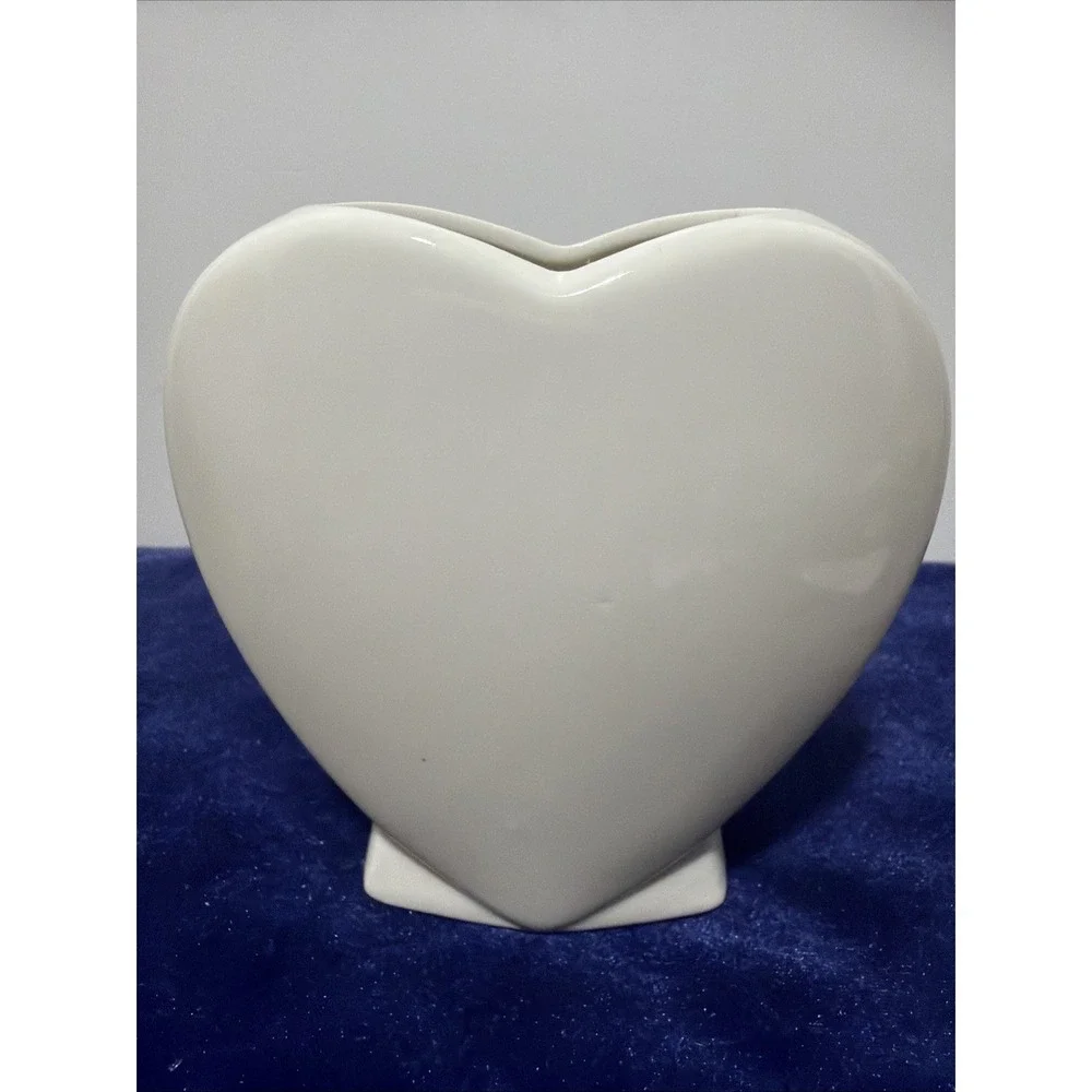 Russ heart shaped